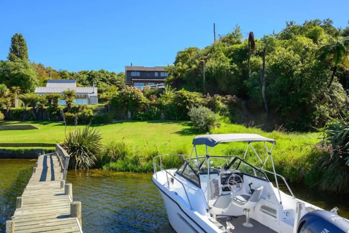 Holiday accommodation with jetty boating holiday